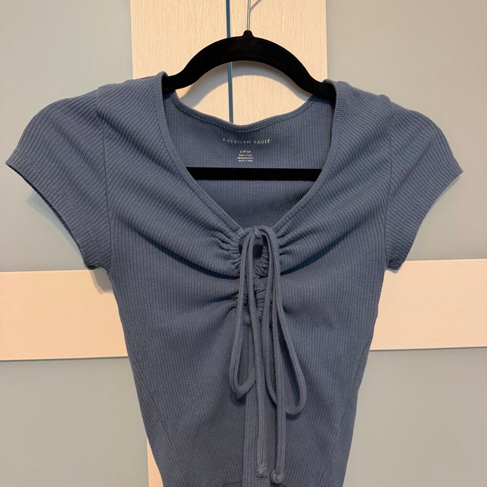 American Eagle Blue Ribbed Tie Front Knit Crop Top size Small